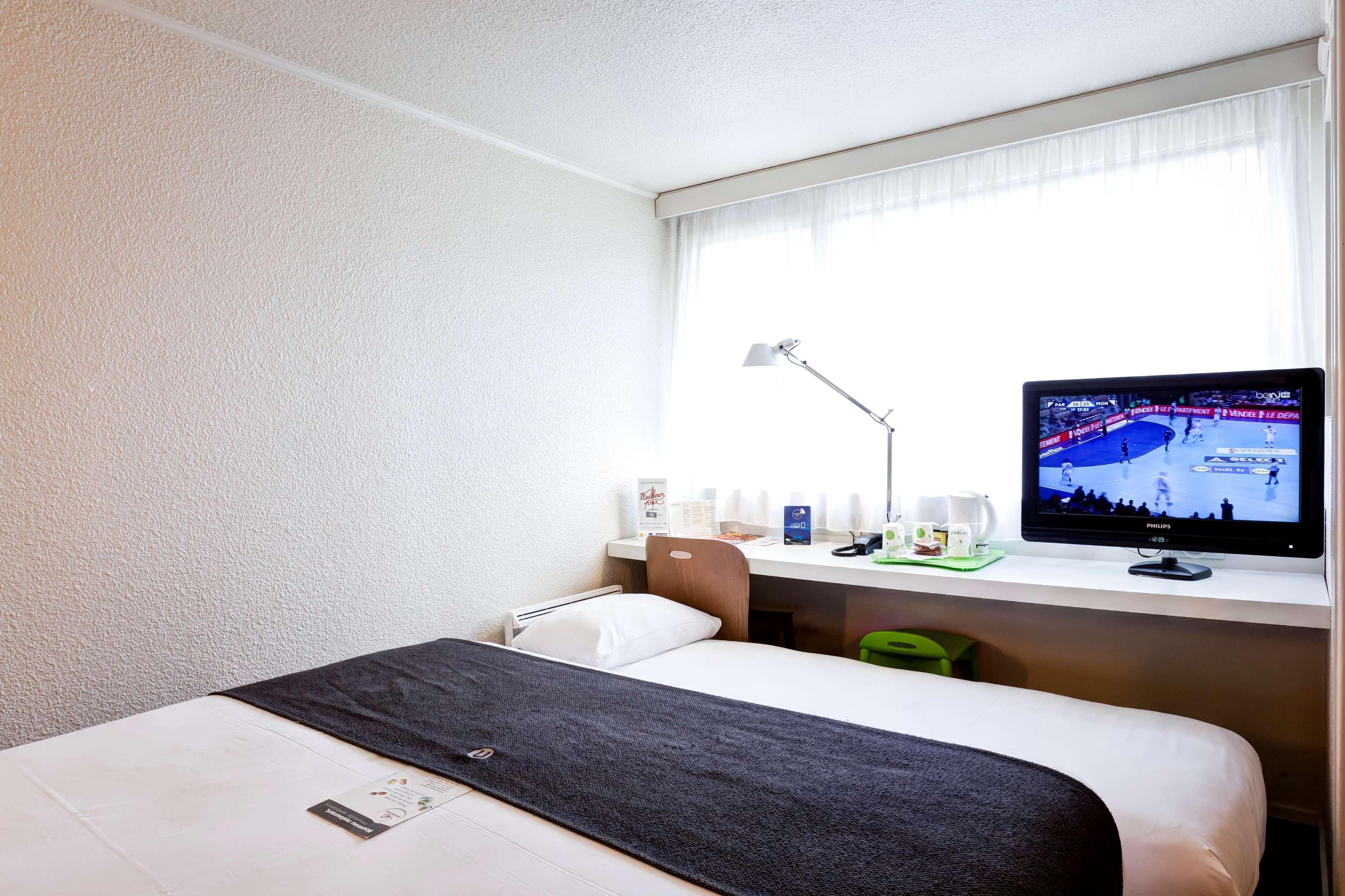 Campanile Chalon Sur Saone Hotel Buitenkant foto