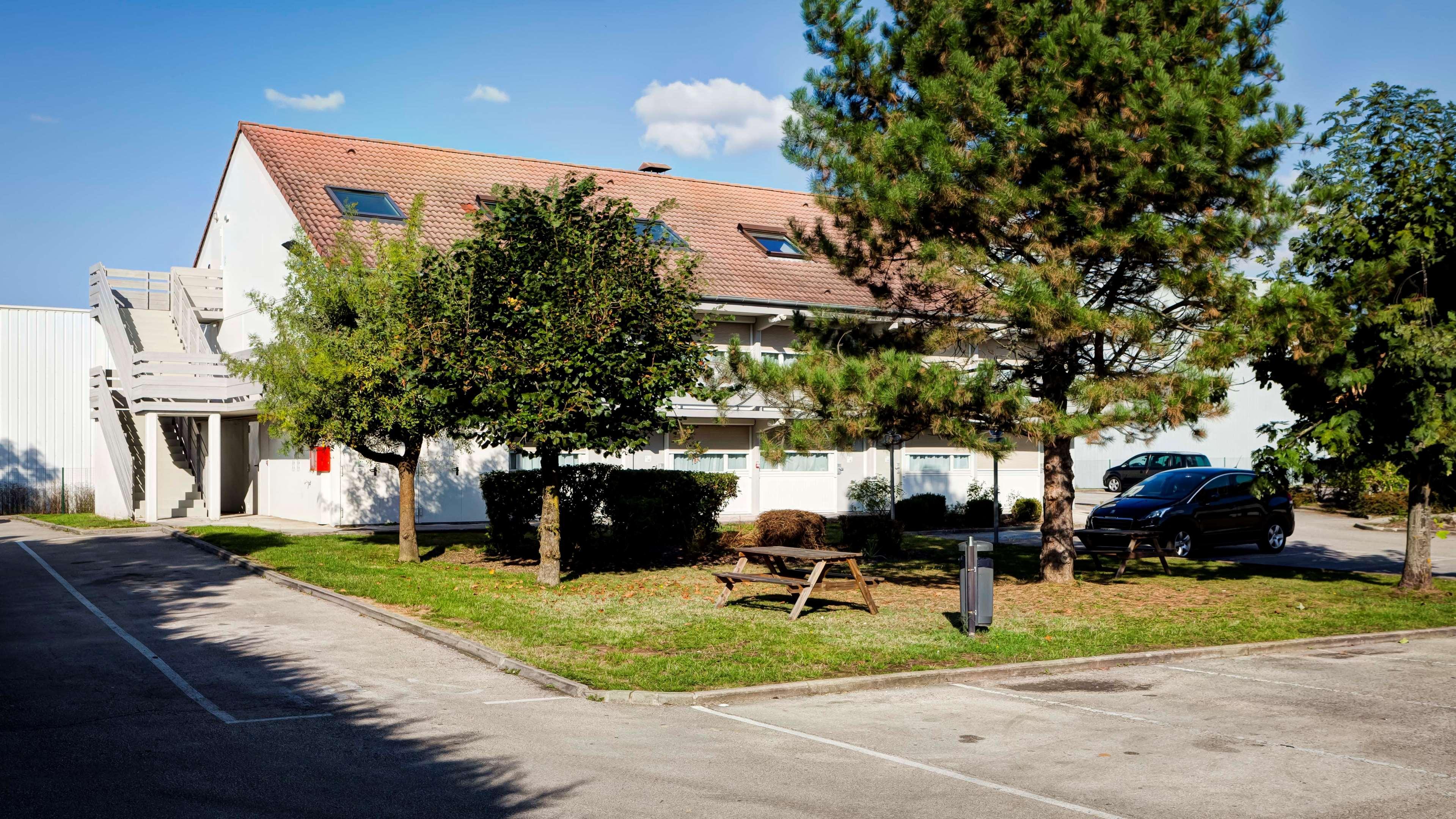 Campanile Chalon Sur Saone Hotel Buitenkant foto