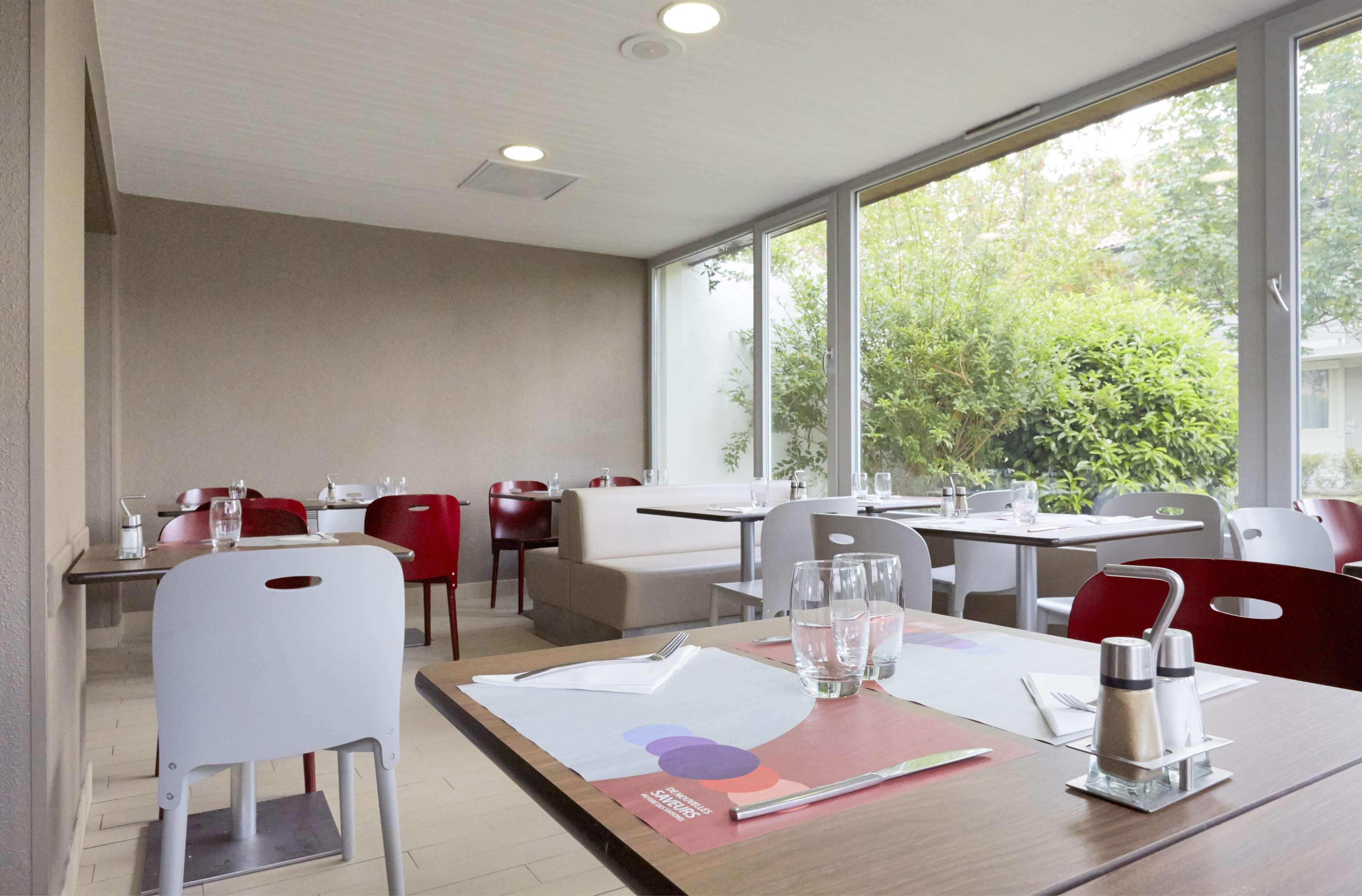 Campanile Chalon Sur Saone Hotel Buitenkant foto